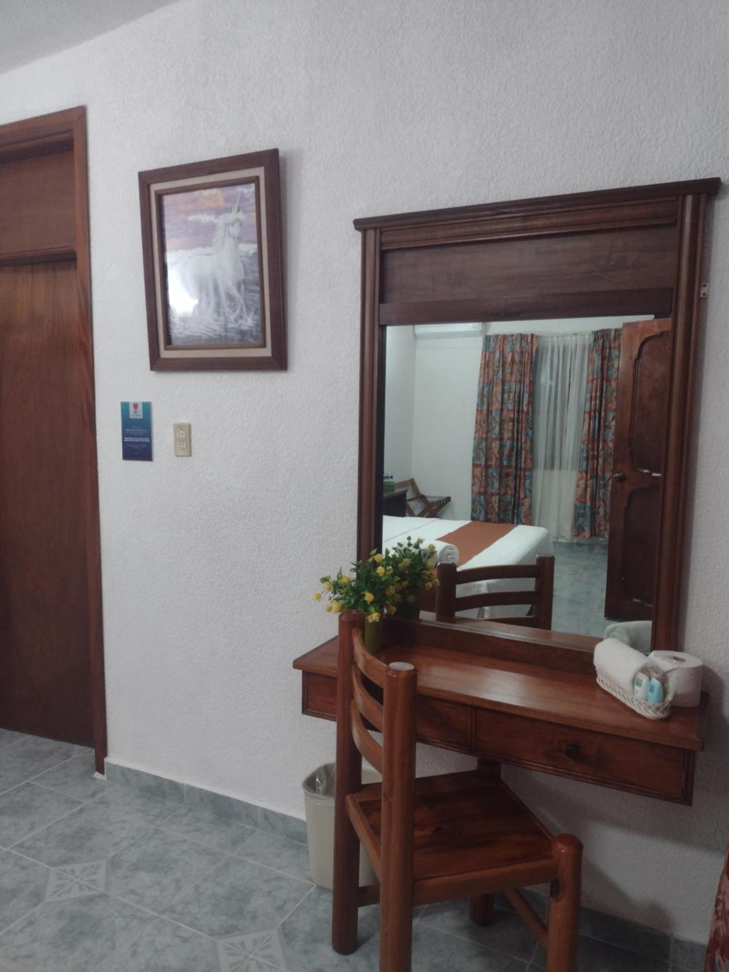 Hotel Hf Hacienda San Francisco Puente Nacional Oda fotoğraf